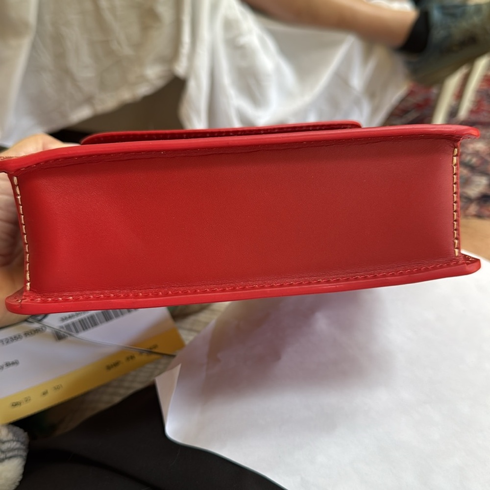 Dooney & Bourke RED LEATHER PINKY CROSSOVER BAG. NWT - Picture 10 of 15
